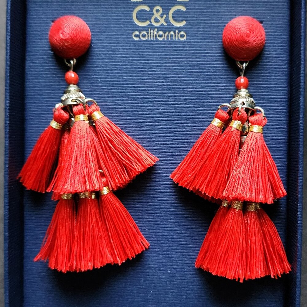 NWOT C&C California Bright Red Tassle Gold Tone Pierced Post Earrings in Box